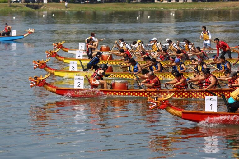 ฉลองเทศกาลแข่งเรือมังกร – ทำไมถึงสำคัญ?